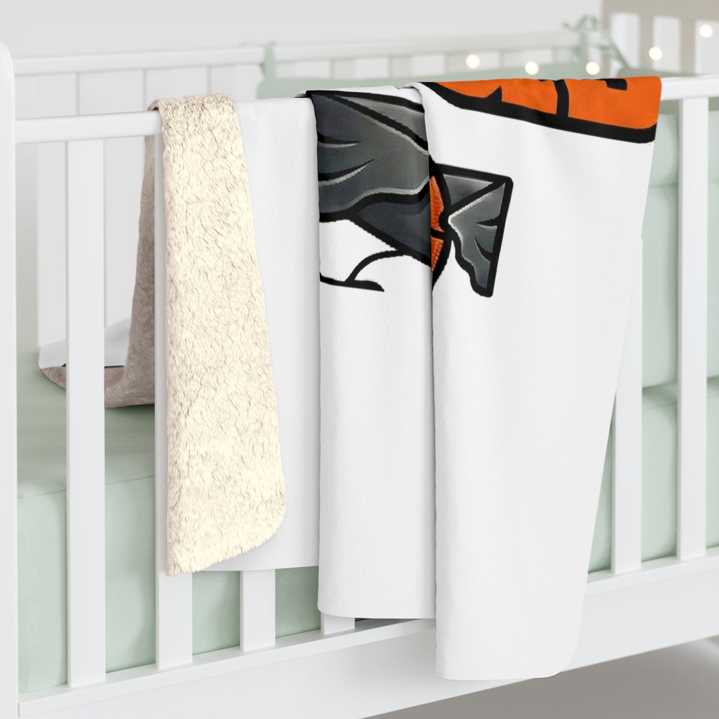 La Crosse Catbirds™ Sherpa Blanket — Next Gen Collection